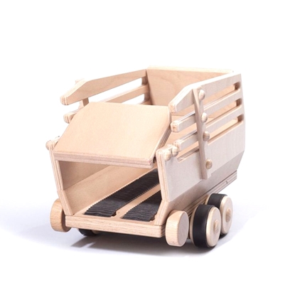 Remorque autochargeuse jouet avec plancher muni d'un tapis convoyeur actionné par deux molettes en bois pour inciter le jeu des enfants.